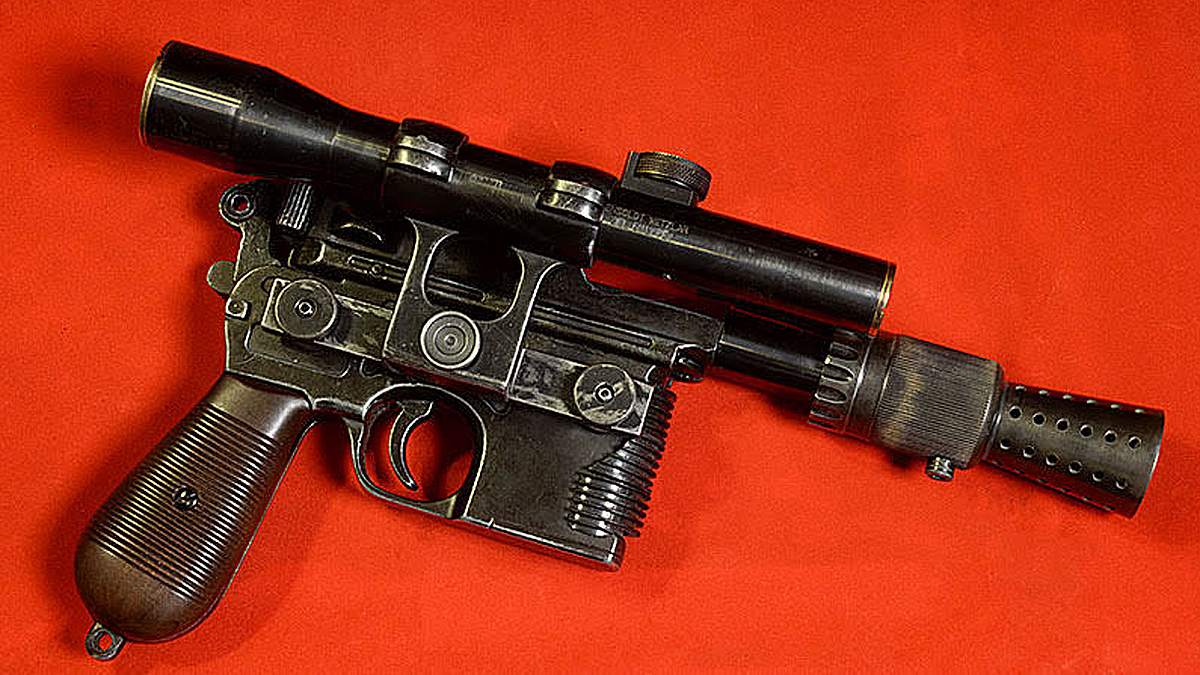 DL-44-Blasterpistole: Todd Coyle hat eine Replika von Han Solos Handfeuerwaffe angefertigt