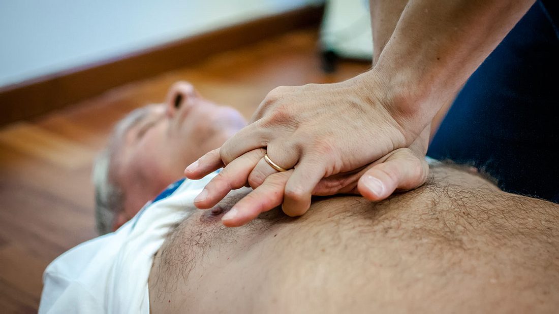 Herzdruckmassage Herzdruckmassage