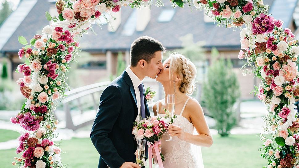 Traumhochzeit - Foto: iStock / Serhii Sobolevskyi