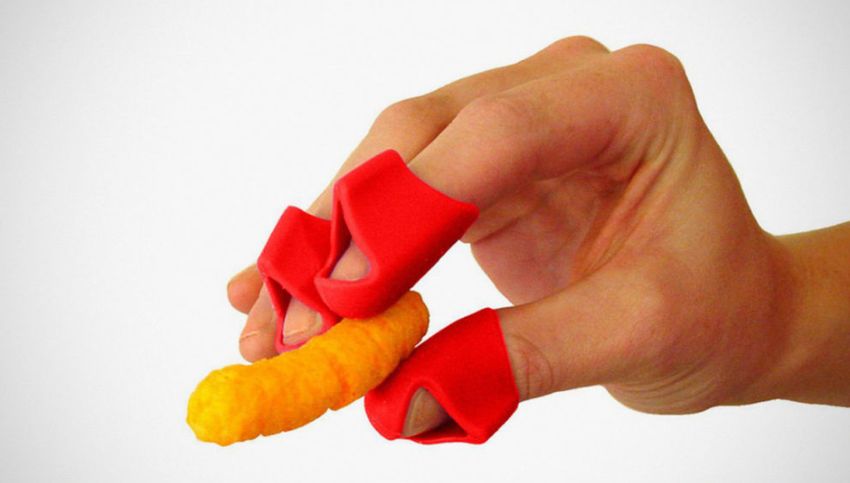 Chip Fingers: So schützt du deine Finger vor Chips-Staub und Flips-Schmiere