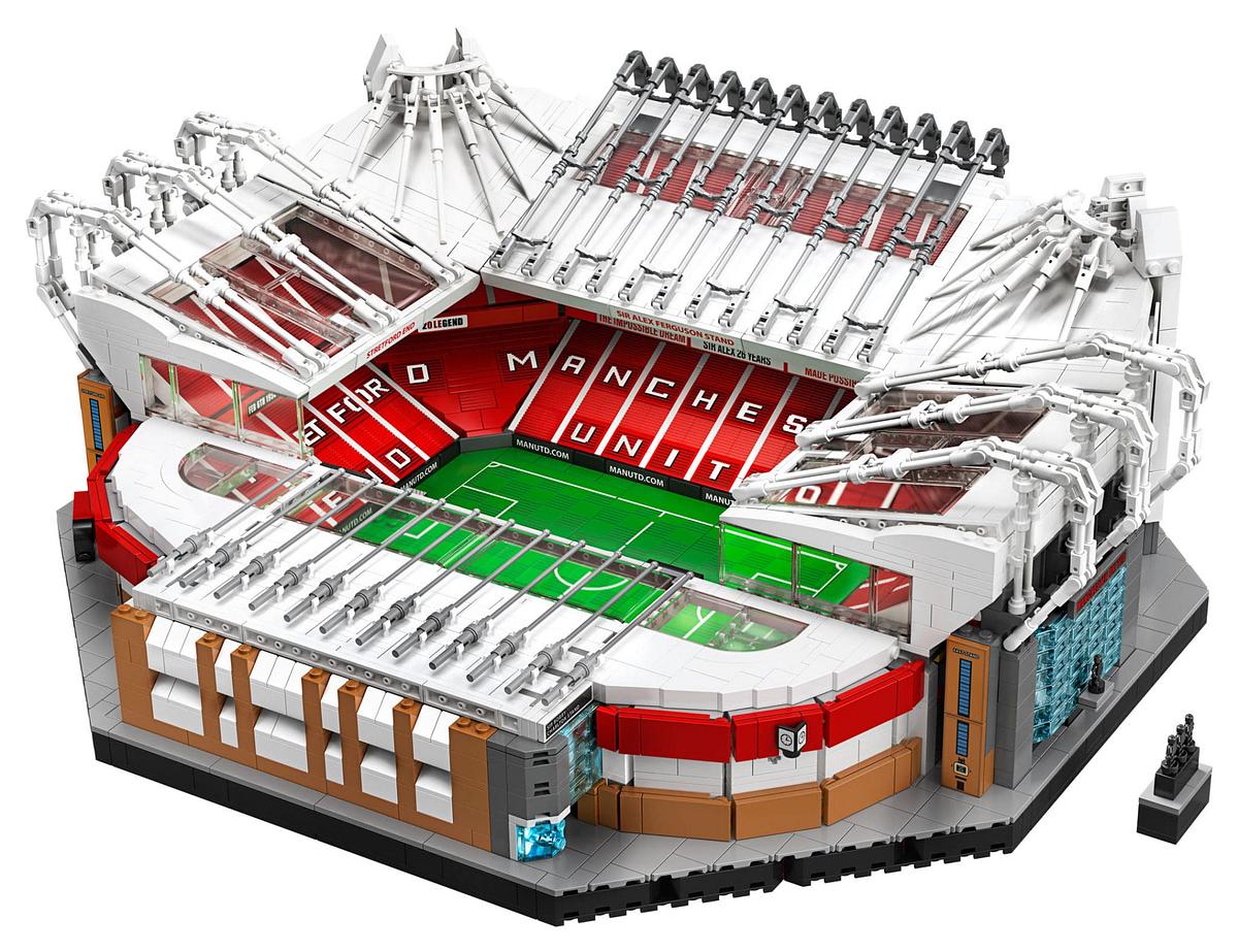 Lego x Old Trafford