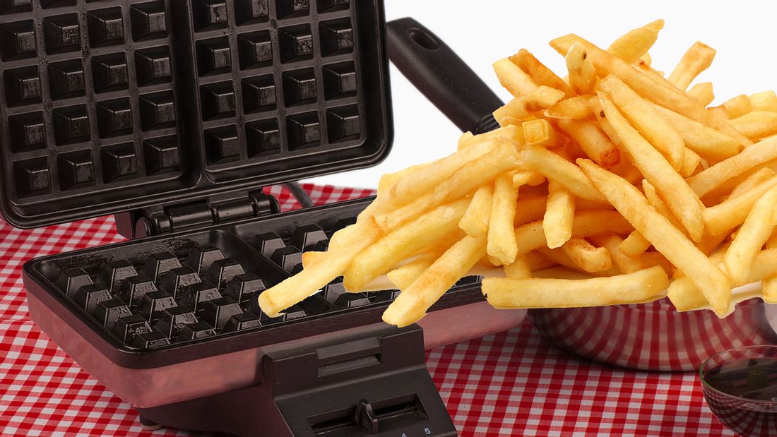Pommes ins Waffeleisen? Ja! Pommes ins Waffeleisen? Ja!