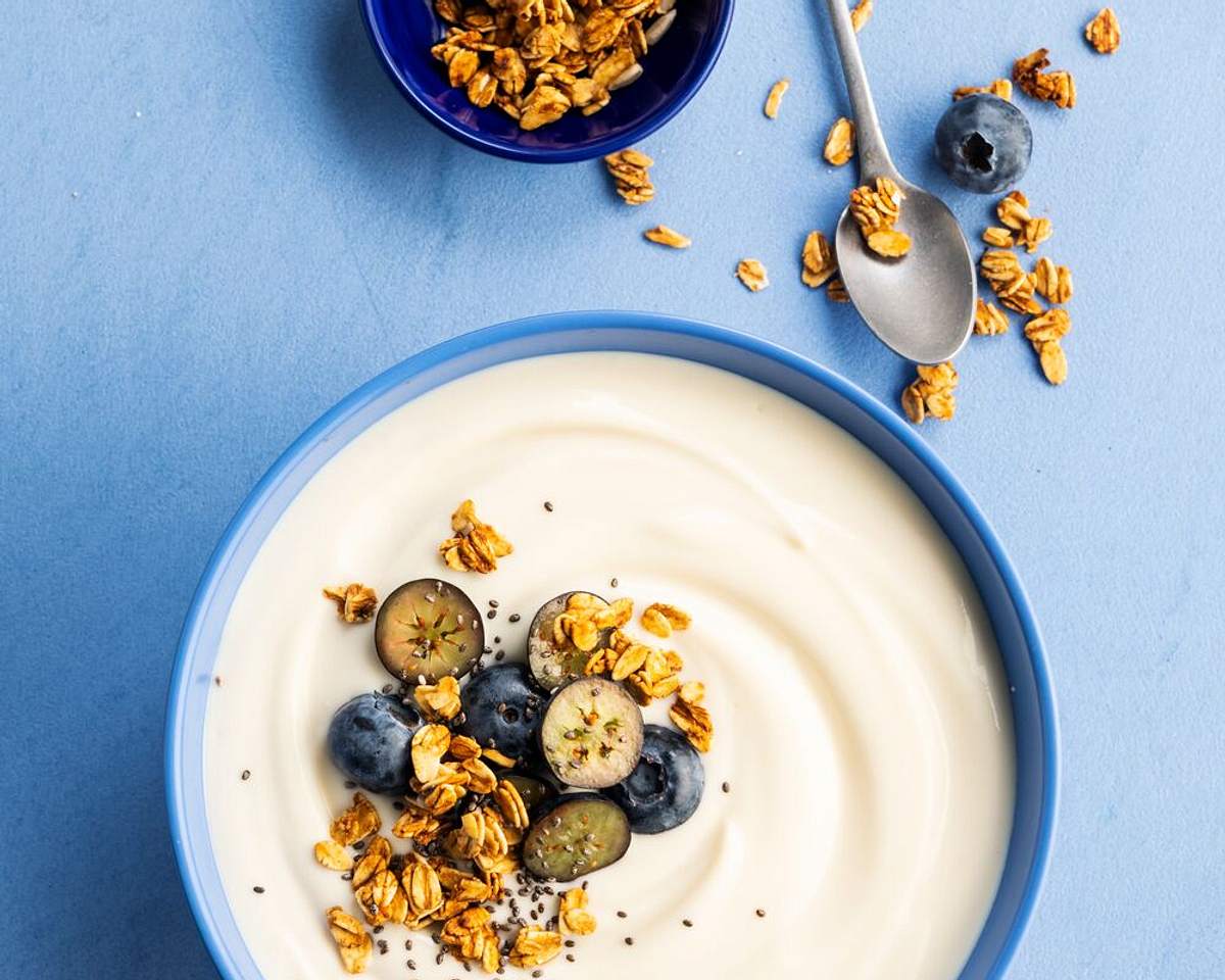 Müsli mit This Is Not Y*gurt von Alpro Müsli mit This Is Not Y*gurt von Alpro
