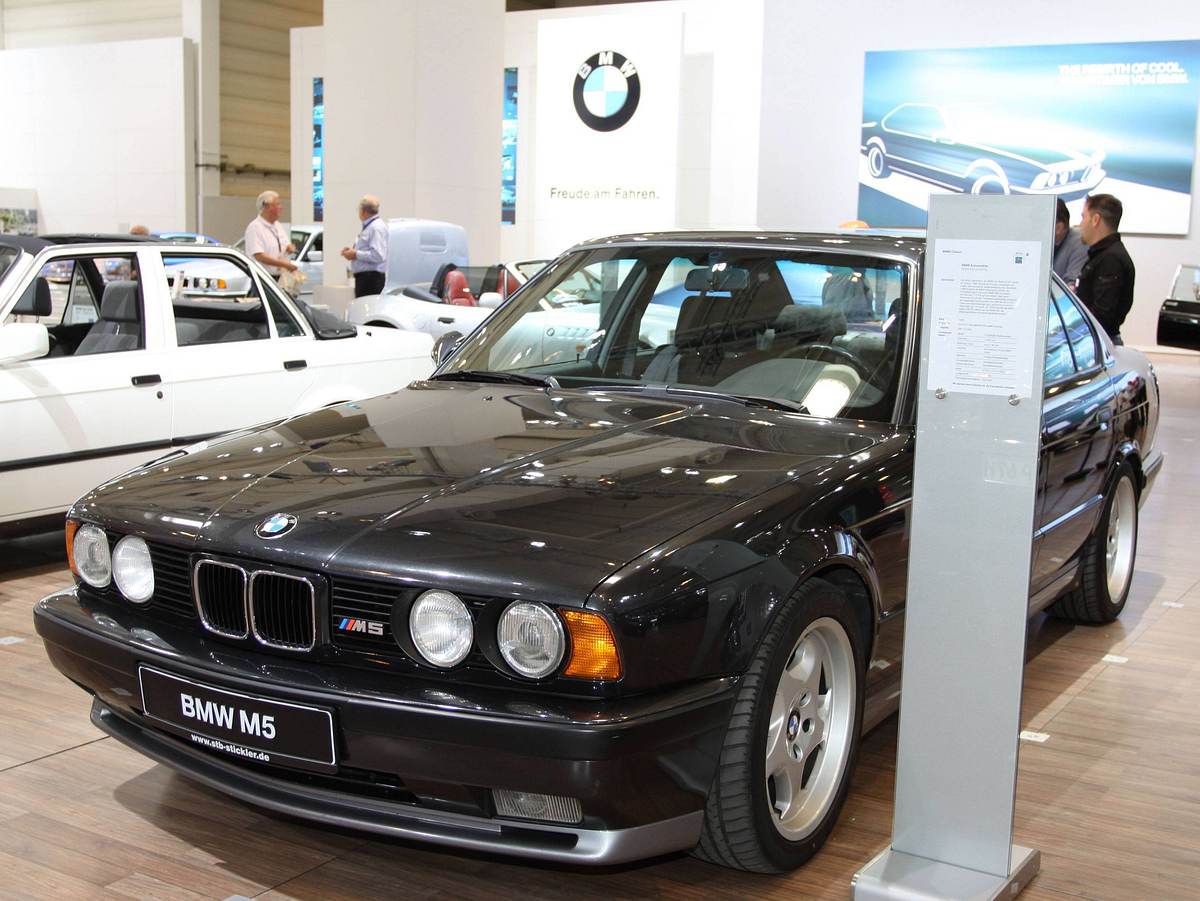 BMW 5er (E34)