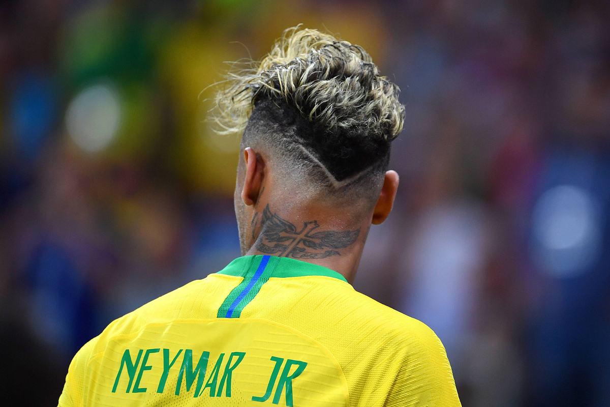 Hinterkopfpartie von Neymar