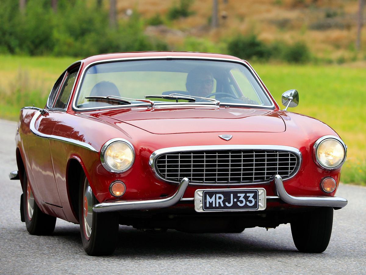 Volvo P1800 