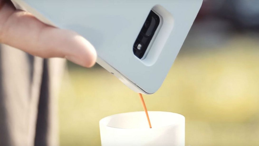 Mokase: Diese Handyhülle verwandelt dein Smartphone in eine Espresso-Maschine  - Foto: Mokase