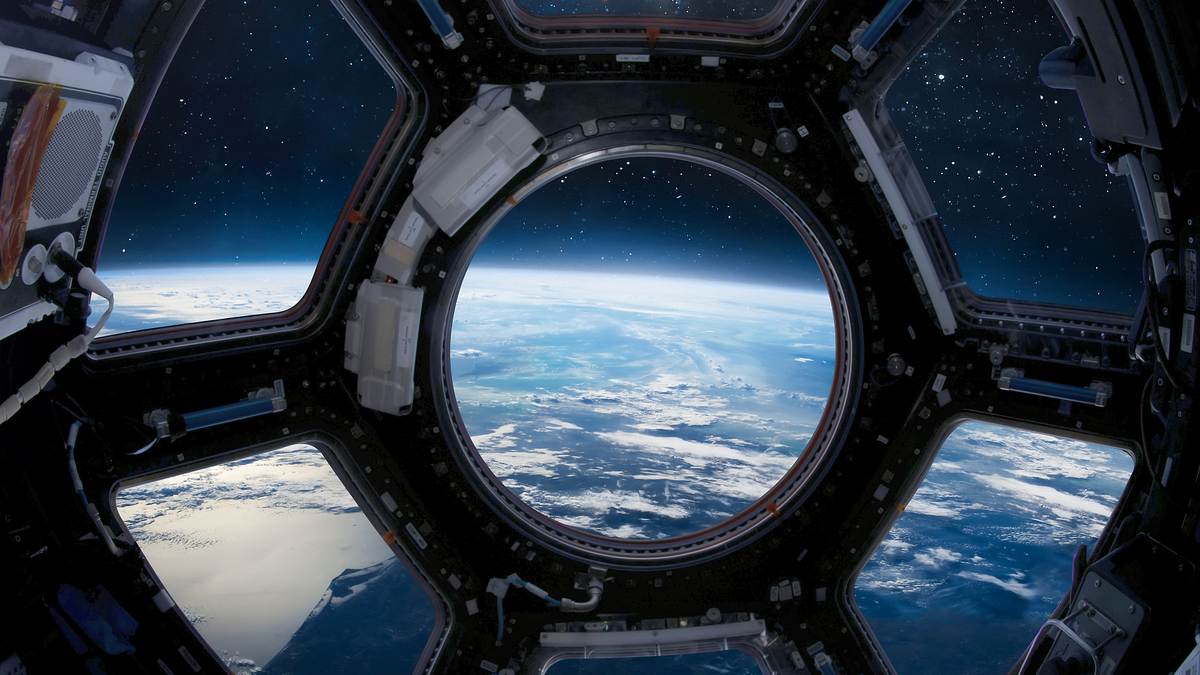 Kuppel-Bullauge auf der ISS-Orbitalstation
