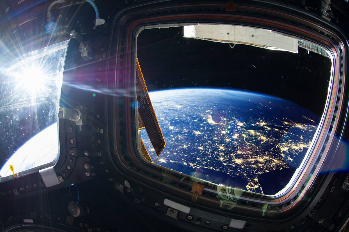 Blick aus der ISS auf die Erde