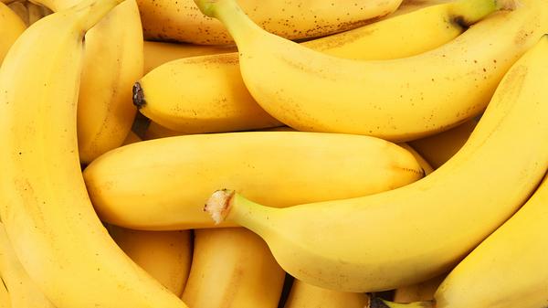 Bananen - Foto: iStock/Valerii Evlakhov