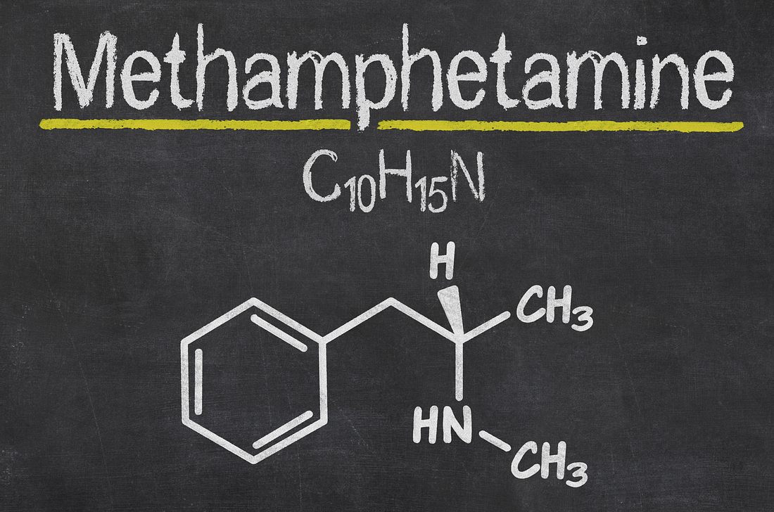 Crystal Meth: Die chemische Formel von Methamphetamin Crystal Meth: Die chemische Formel von Methamphetamin