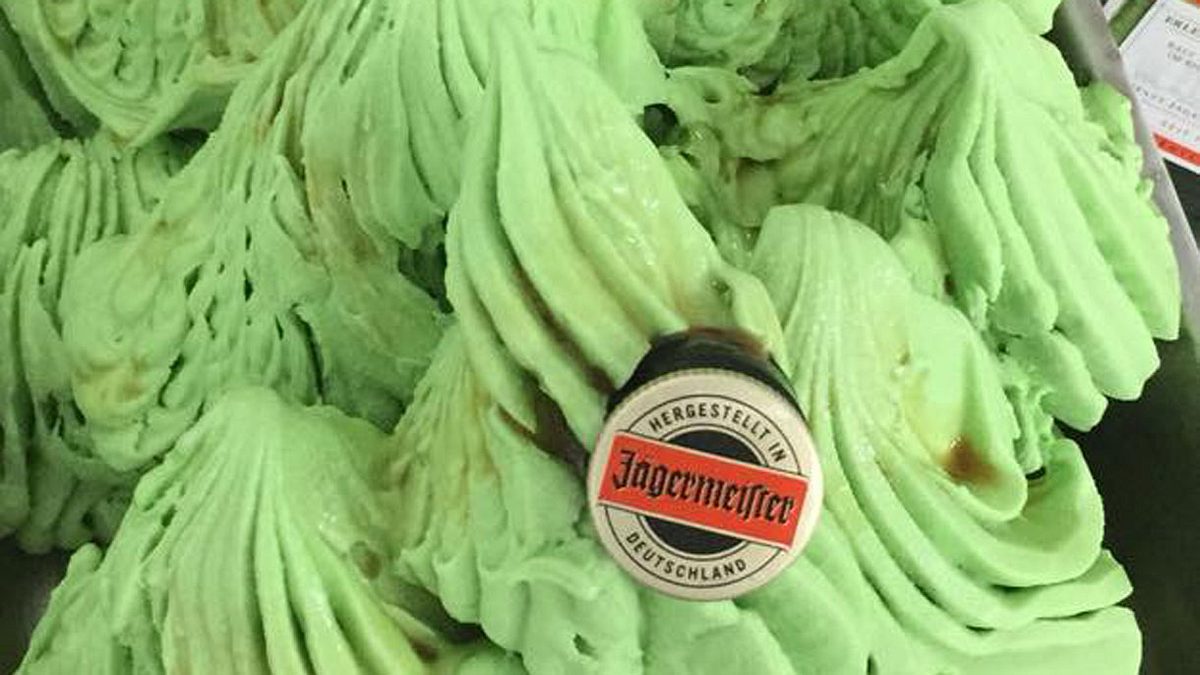 Deutsche Eisdiele verkauft Jägermeister-Eis – und es macht sogar betrunken