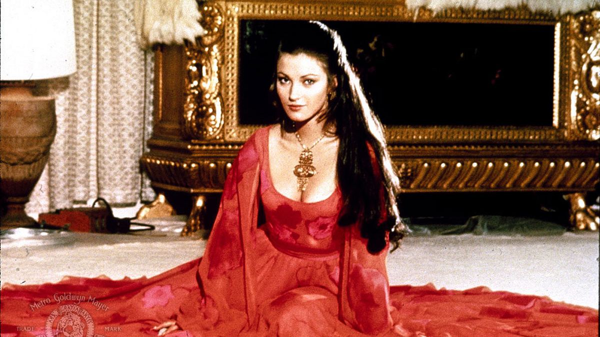 Jane Seymour als Solitaire in Leben und sterben lassen