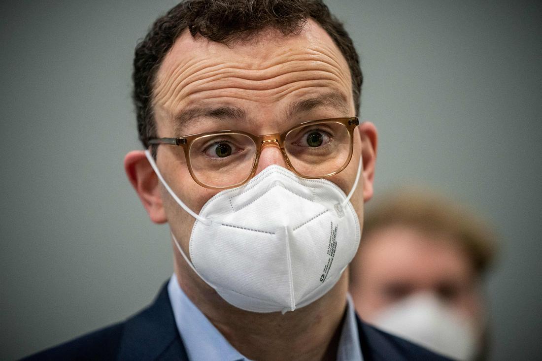 Jens Spahn Jens Spahn mit FFP2-Maske