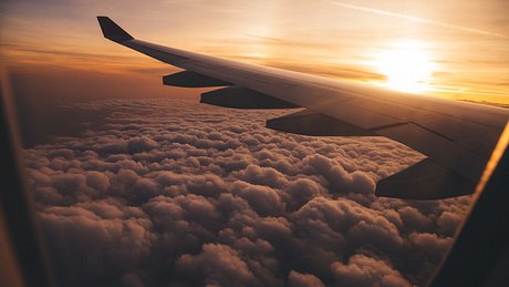 Einen Jetlag kann man vermeiden - Foto: iStock/serts