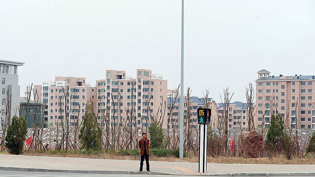 Die chinesische Geisterstadt Kangbashi - Foto: Getty Images / FREDERIC J. BROWN