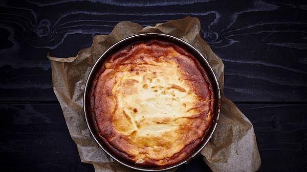 Käsekuchen - Foto: iStock / sorendls