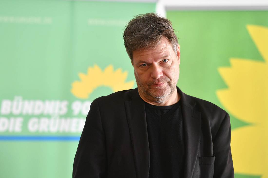 Kein Recht auf Rasen!: Grüne wollen für Tempolimit auf Autobahnen sorgen Robert Habeck