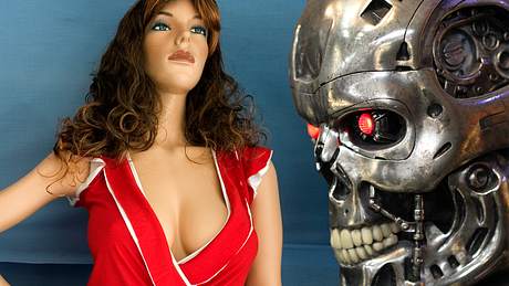 Liebespuppen werden zu Killer-Roboter - Foto: iStock/BrendanHunter,Sisoje
