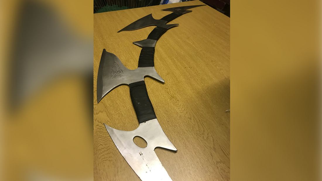 Das Batleh ist ein Klingonenschwert Das Batleh ist ein Klingonenschwert