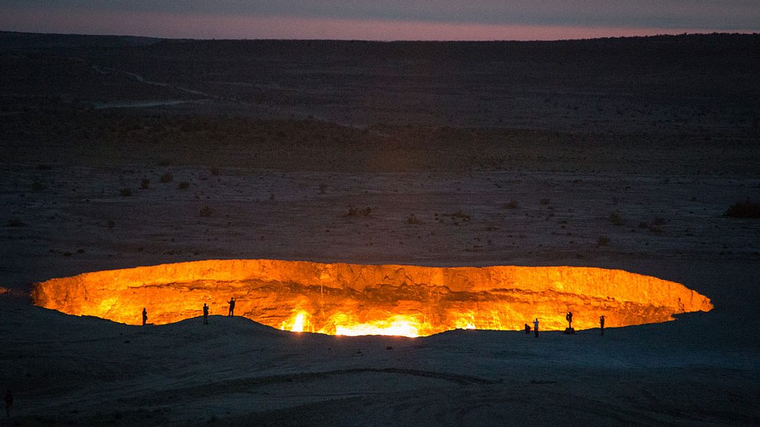 Der Krater von Derweze, Turkmenistan Der Krater von Derweze, Turkmenistan