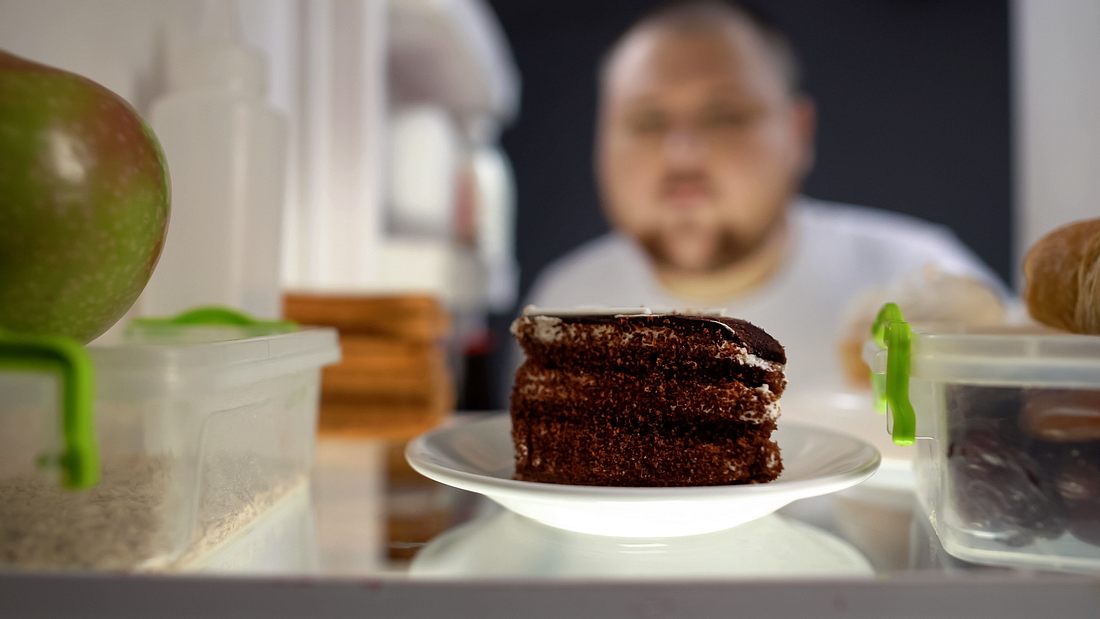 Kuchen, Schokolade und Knabbereien Kuchen, Schokolade und Knabbereien
