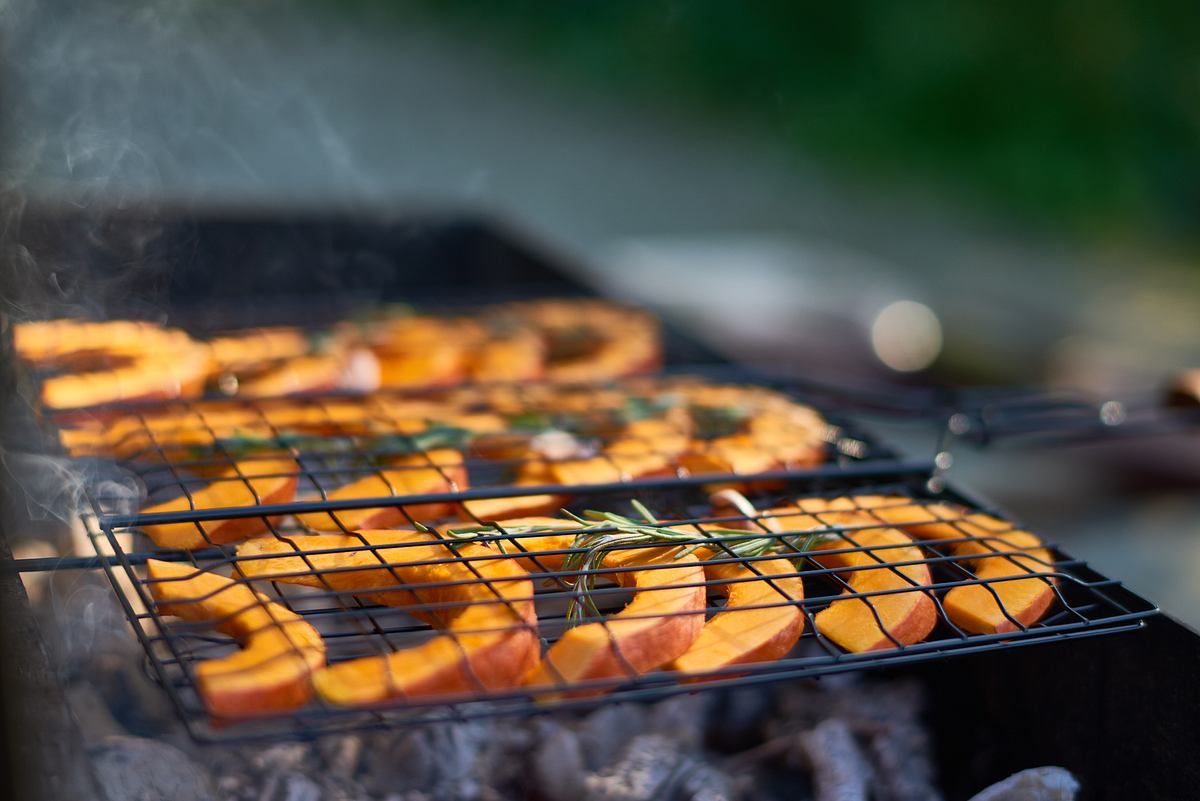 Kürbis auf dem Grill