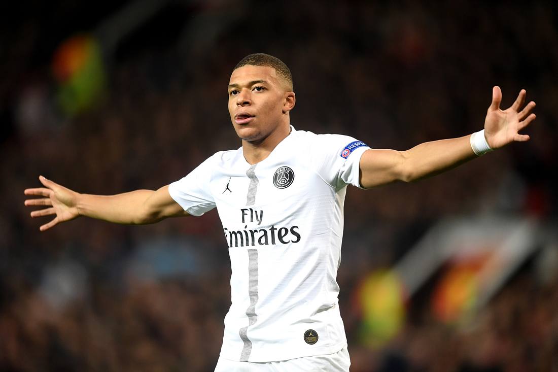 Corona-Verdacht bei Fußball-Superstar Kylian Mbappé