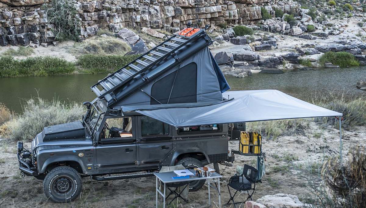 Land Rover Icarus mit Rooftop: Der perfekte Safari-Camper