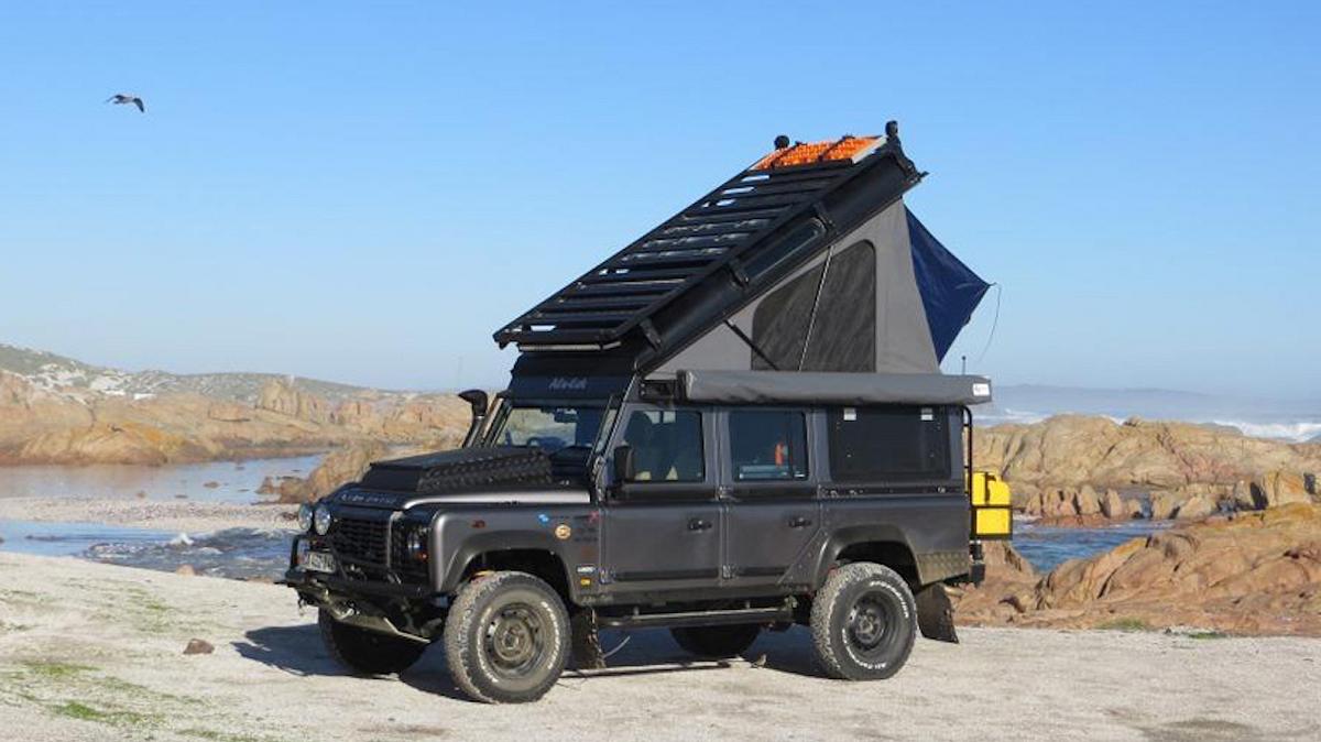 Land Rover Icarus mit Rooftop: Der perfekte Safari-Camper