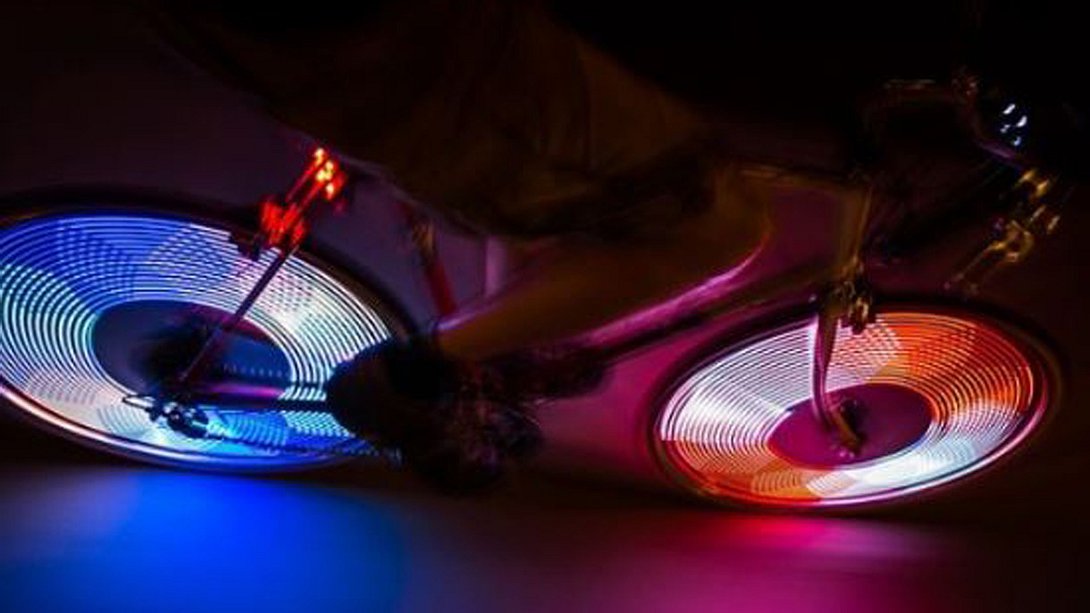 Diese Lichter machen dein Fahrrad zum LED-Feuerwerk