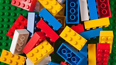 LEGO-Steine - Foto: iStock / ivanastar