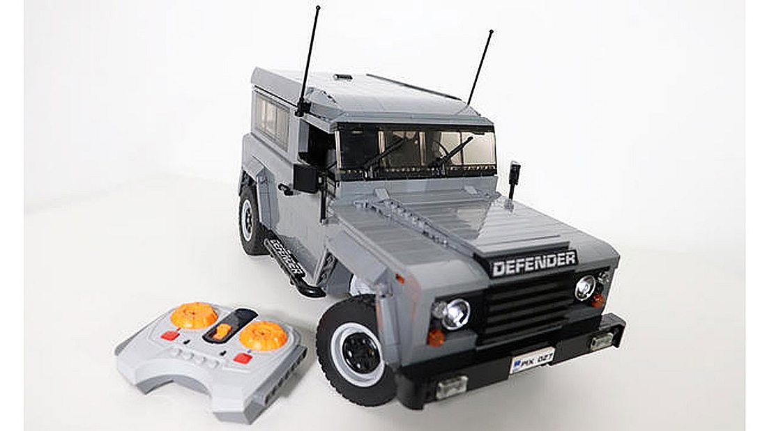 Land Rover Defender 90 aus Lego-Steinen Land Rover Defender 90 aus Lego-Steinen