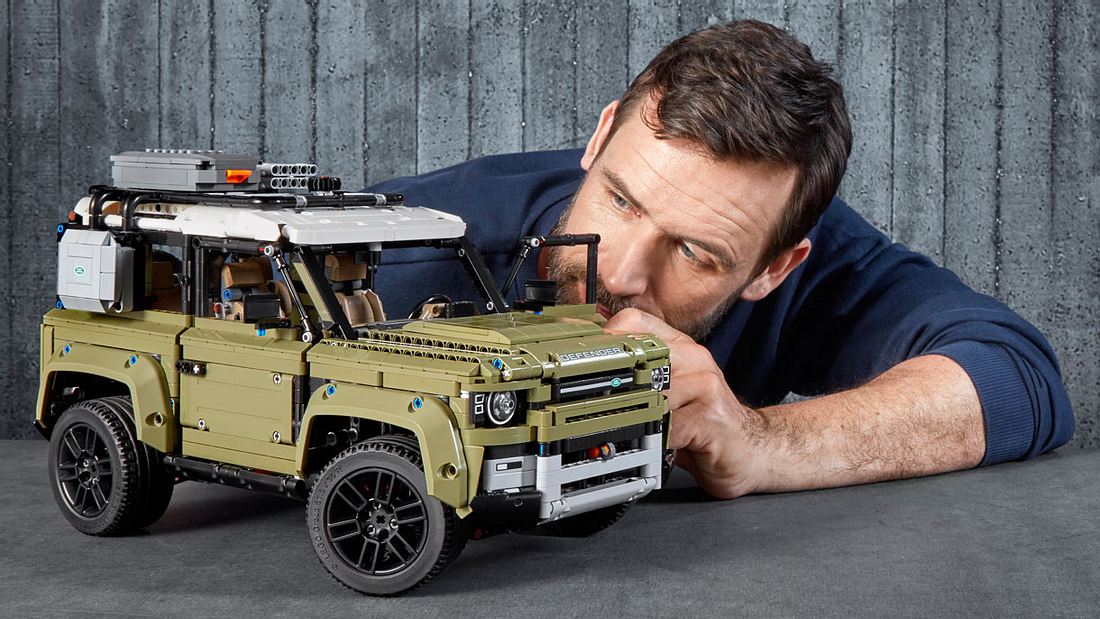 Land Rover Defender von Lego