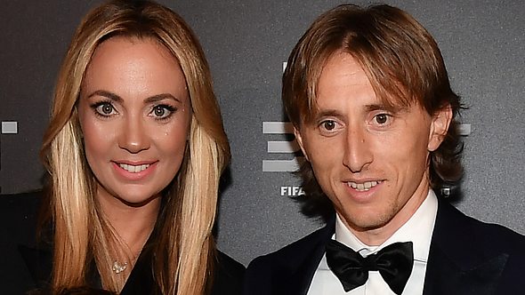 Luka Modric und Ehefrau Vanja Bosnic - Foto: Getty Images / TIZIANA FABI