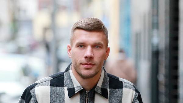 Lukas Podolski - Foto: IMAGO / Herbert Bucco