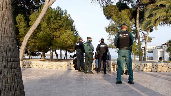 Polizei auf Mallorca - Foto: IMAGO / Lagencia