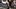 Ein Muskelberg verprügelt vier Türsteher - Foto: YouTube