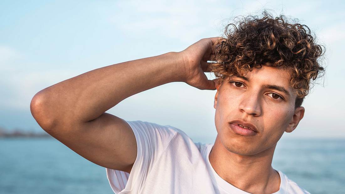 Männerfrisuren 2021: Locken Männerfrisuren 2021: Locken