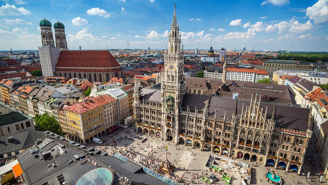 Marienplatz in München. Marienplatz in München