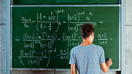 Schlechte Mathe-Noten = Genie? - Foto: iStock