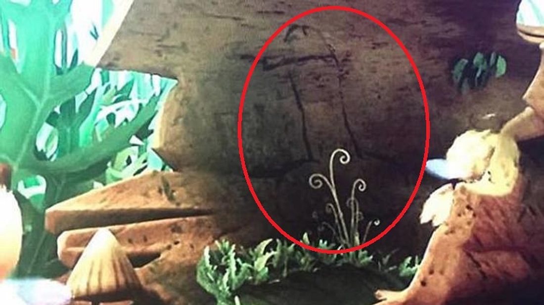 Ist auf dem Bild ein Penis zu sehen? Ist da ein Penis zu sehen?