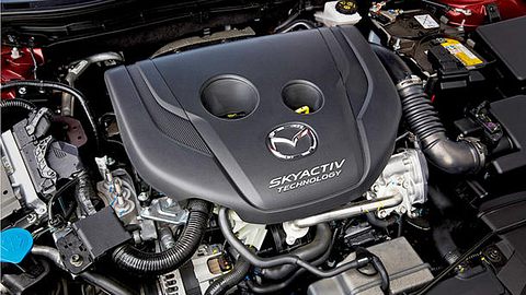Als erster Hersteller kündigt Mazda an, den selbstzündenden Benzinmotor 2019 mit SPCCI-Technologie zur Serienreife zu bringen - Foto: Mazda