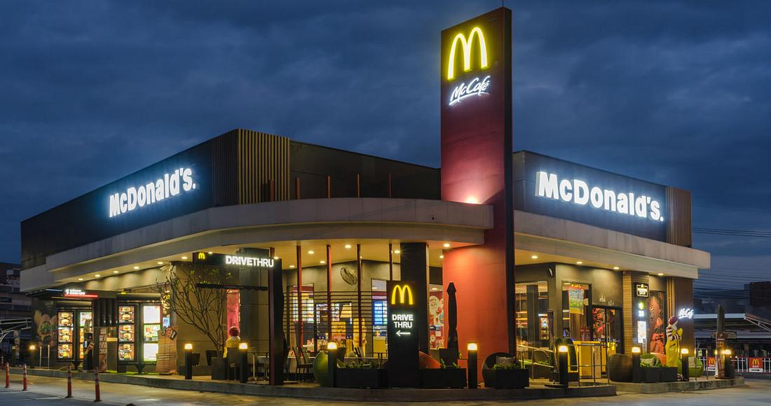 McDonald's-Kunde bestellt Hunderte von Kartoffelecken – dann kommt die Polizei McDonald's-Kunde bestellt Hunderte von Kartoffelecken – dann kommt die Polizei