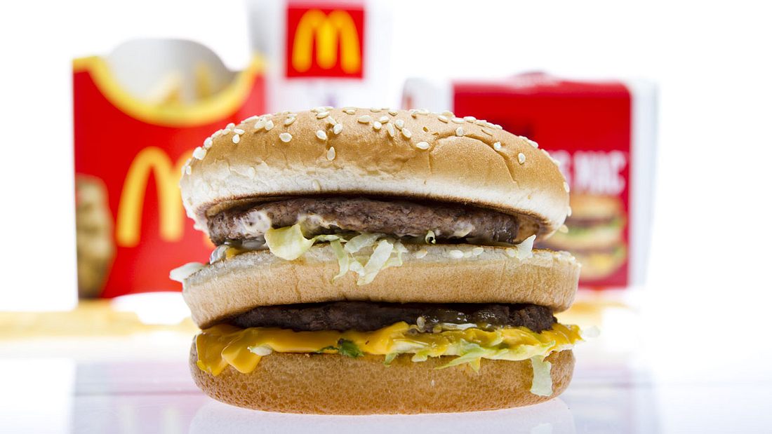 Mit einem einfachen Trick bekommst du bei McDonalds immer frisch gemachte Burger