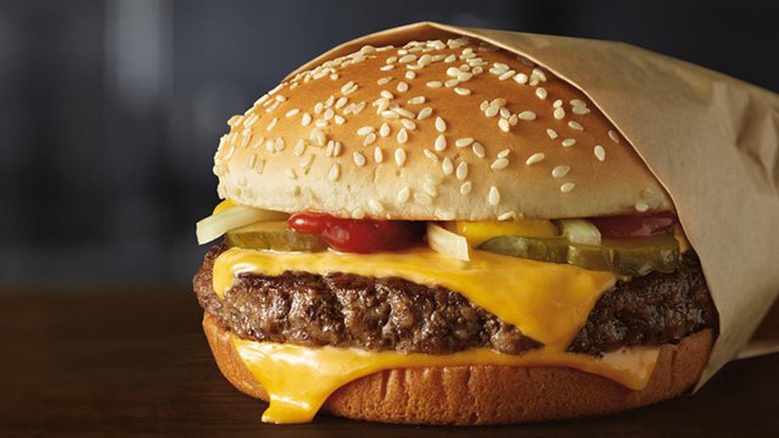 McDonald's-Update: Die Burger-Patties des Royal Ts werden ab 2018 frisch zubereitet