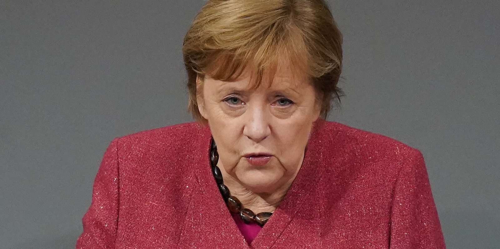 Merkel deutet Lockdown bis März 2021 an | Männersache