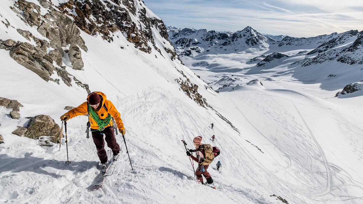 Skihochtour in den Schweizer Alpen 