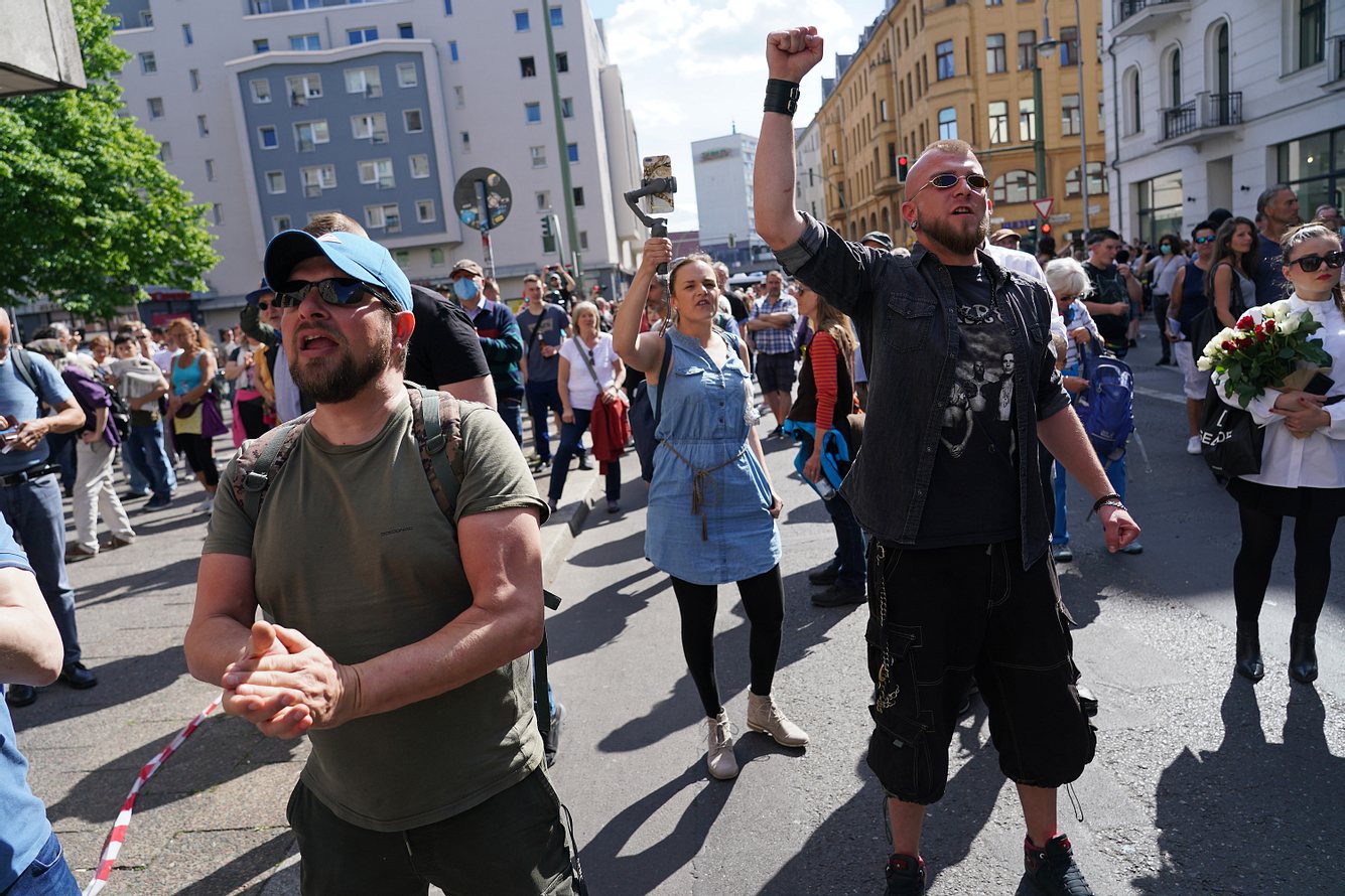 Nach Demo-Absage: Rechte rufen zum Strum auf Berlin auf Demonstranten in Berlin