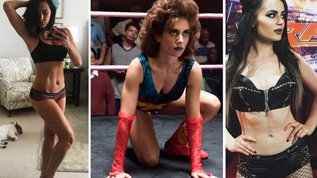 Sowohl in der Netflix-Serie GLOW als auch bei der WWE hauen uns die Wrestling-Girls um - Foto: Netflix/Instagram